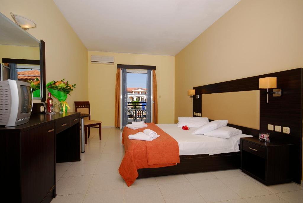 Hotel Denny'S Inn Alimos Habitación foto